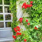 Magnificent 18th Century, 5 Star Luxury * Melleray-la-Vallée
