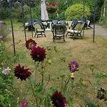 Magnificent 18th Century, 5 Star Luxury Melleray-la-Vallée