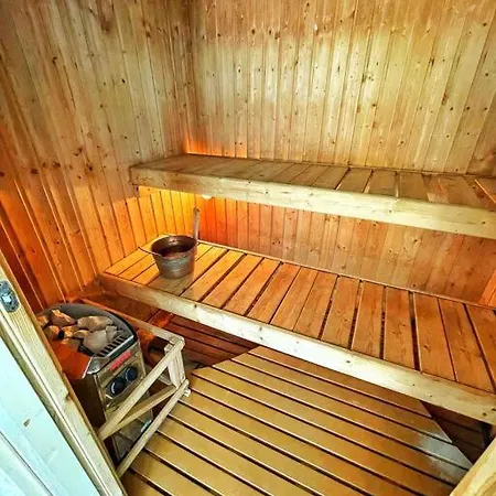 Magnificent 18th Century, 5 Star Luxury Melleray-la-Vallée