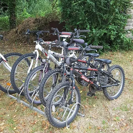 Magnificent 18th Century, 5 Star Luxury 펜션 Melleray-la-Vallée