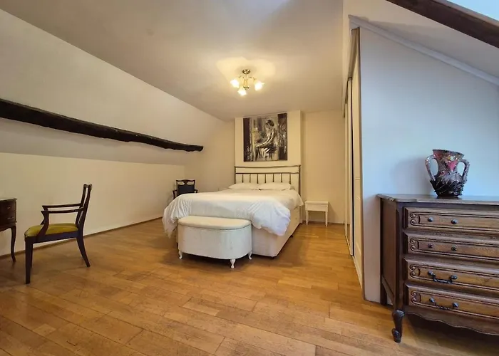 Magnificent 18th Century, 5 Star Luxury * Melleray-la-Vallée